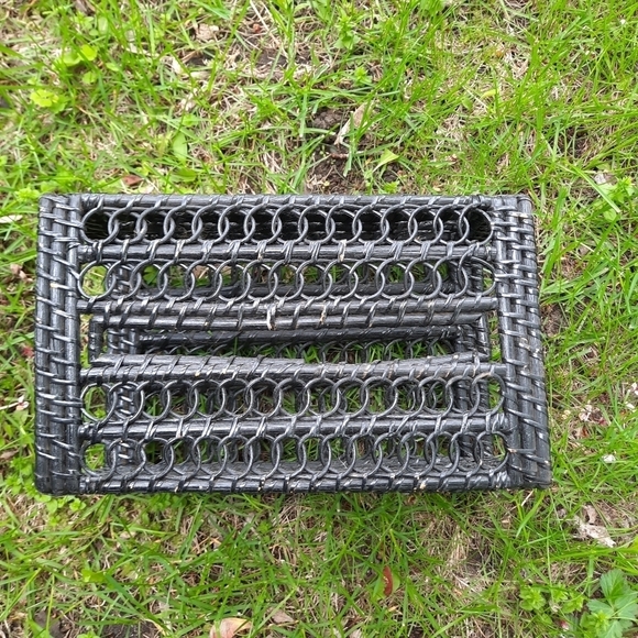 Vintage black boho woven wicker tissue box holder - Picture 6 of 7